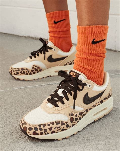 klassieke dames nike schoenen|Nike Air Max 1 '87 Damesschoenen.